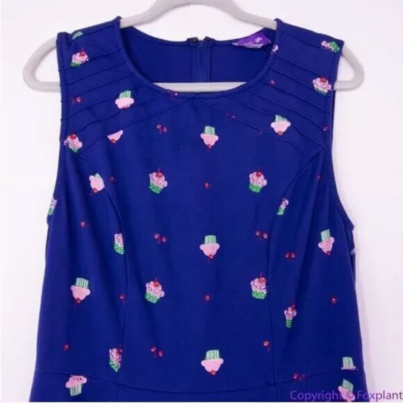 Unique Vintage Gwynnie Bee Cupcake‎ Print Navy Dress, 1X - Picture 4 of 14